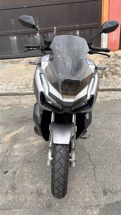 HONDA ADV 